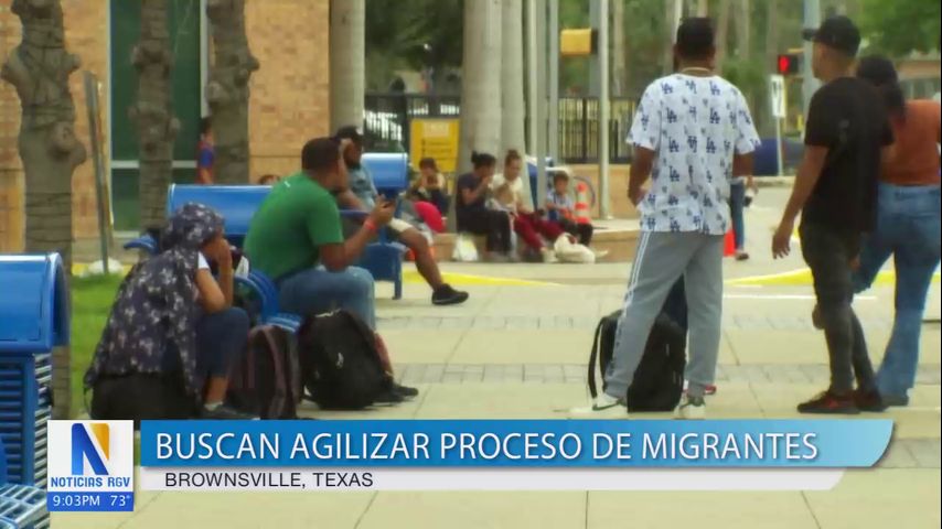 Aumentan los cruces de migrantes en Brownsville