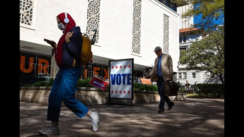 “I’m in no rush”: Voter apathy takes hold of early voting ahead of Texas midterm election