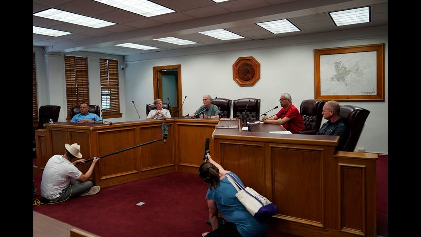 School police chief a no-show at Uvalde City Council meeting