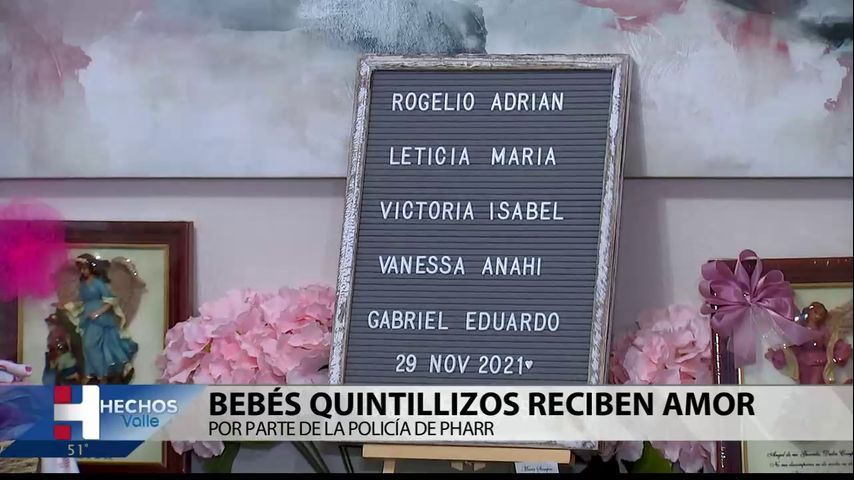 Bebes quintillizos reciben amor por parte de la policía de Pharr