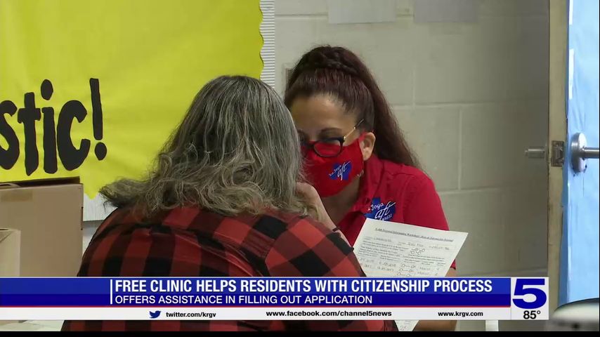 ‘They want to do it right’: Local organization holds citizenship clinic
