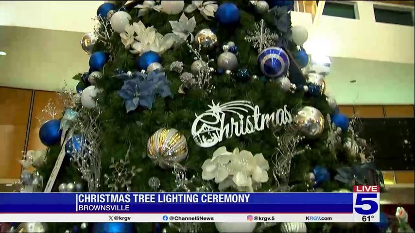 Brownsville bus station holds tree lighting ceremony