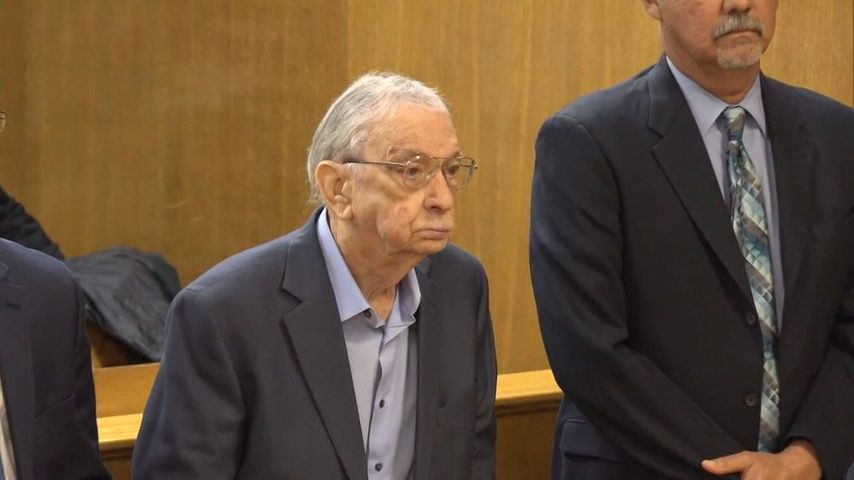 Convicted former Valley priest John Feit dies in prison