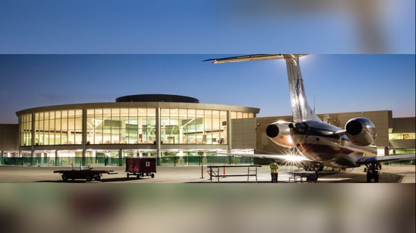 Plane makes medical emergency landing at Baton Rouge airport Sunday