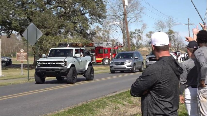 West Baton Rouge welcomes home survivor deadly police crash Dunn