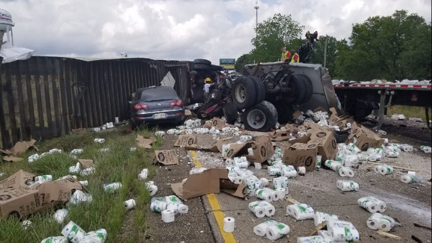 18 wheeler accident baton rouge today