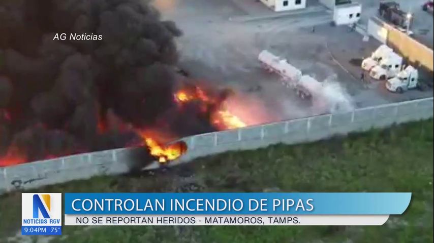 Bomberos logran controlar incendio de pipas de combustible en Matamoros