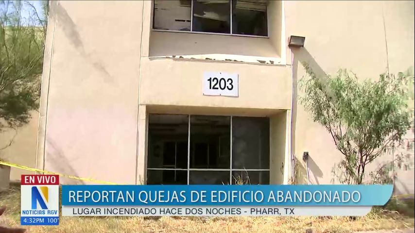 Vecinos de una colonia en Pharr reclaman falta de seguridad tras el incendio de un edificio