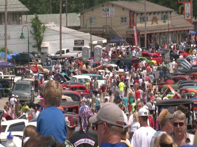 Magic Dragon Car Show Lake Of The Ozarks Missouri - Car Retro