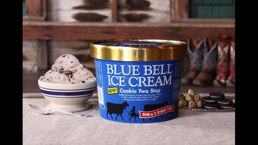 Blue Bell Ice Cream on X: So close you can almost taste those delicious  cookie dough pieces! Our Chocolate Chip Cookie Dough Ice Cream is a rich,  creamy ice cream with chunks