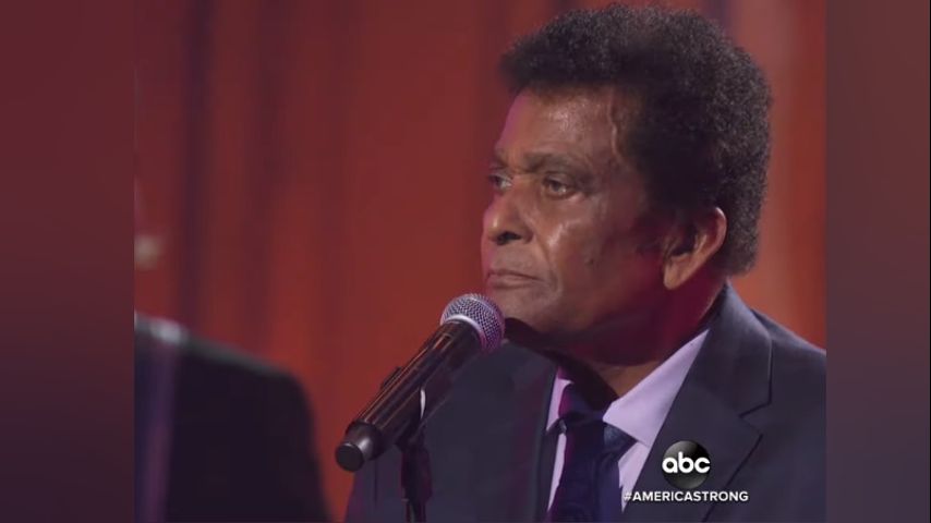 Charley Pride, known as country music's first Black star, dies at 86