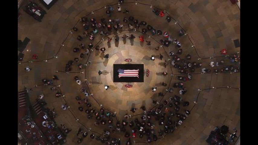 How AP photographed George H.W. Bush lying in state