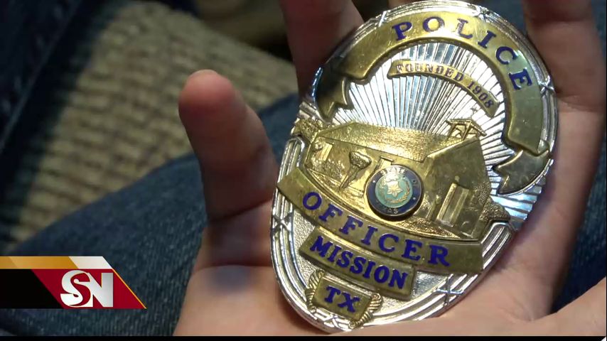 Familiares recuerdan a policía que murió a causa de coronavirus