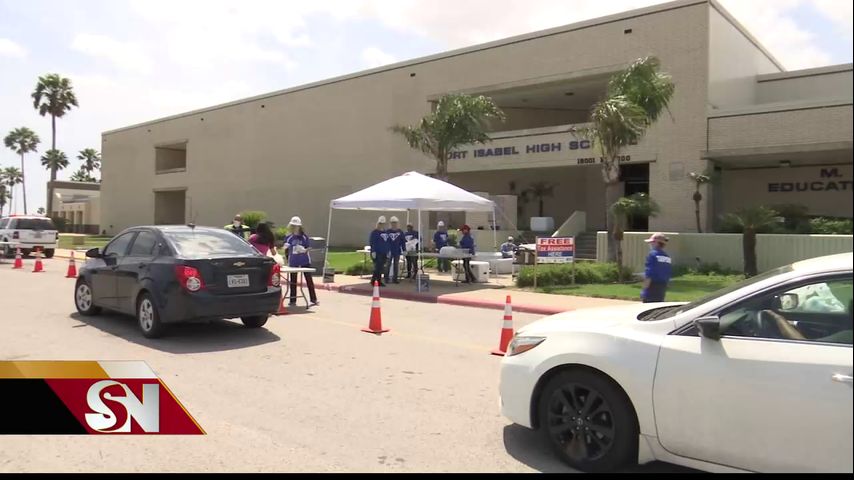 Esfuerzos por distribuir comida en distrito escolar de Puerto Isabel