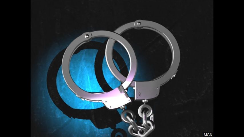 Ex-empleado de centro de detención comparecerá en corte