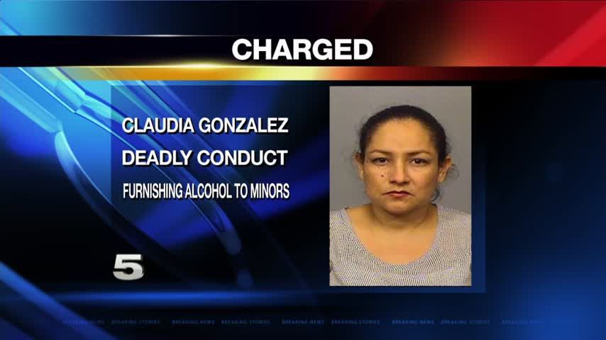 Mujer de Brownsville Acusada tras Hallazgo de Adolescente Inconsciente