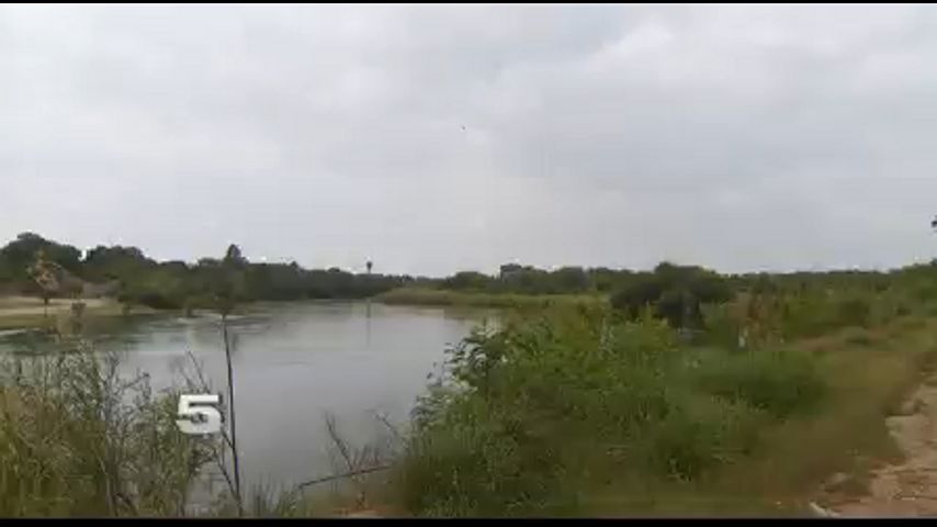 Leaders from Both Sides of Border Meet to Discuss Economy