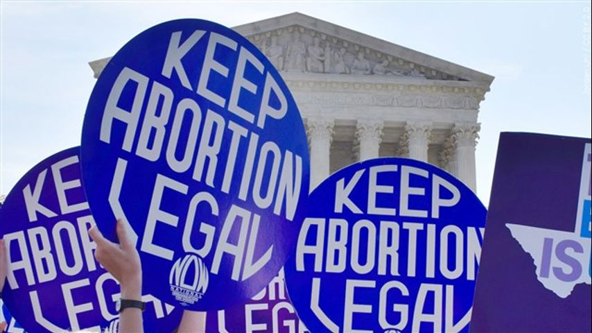 Court again lets Texas continue banning most abortions