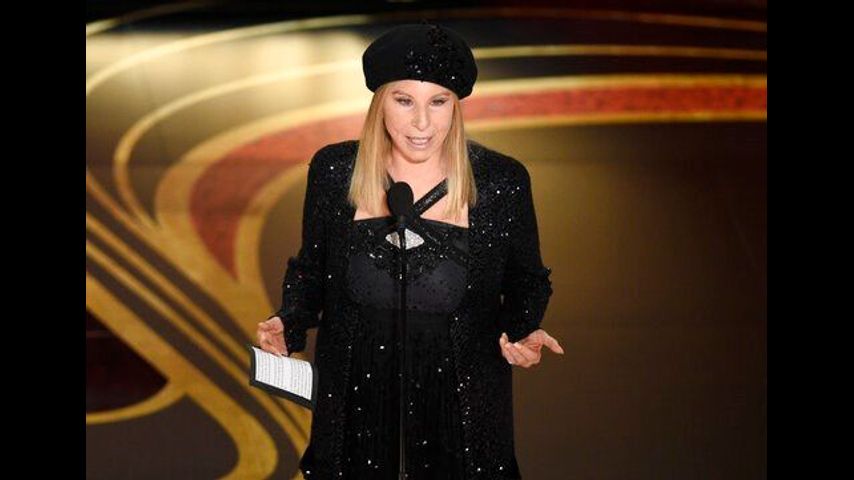 Streisand apologizes for remarks on Michael Jackson accusers