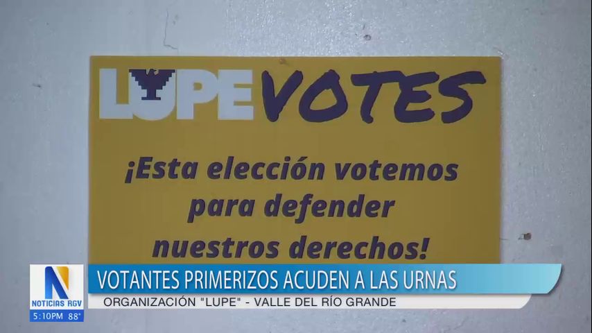 Votantes primerizos acuden a las urnas para ejercer su derecho