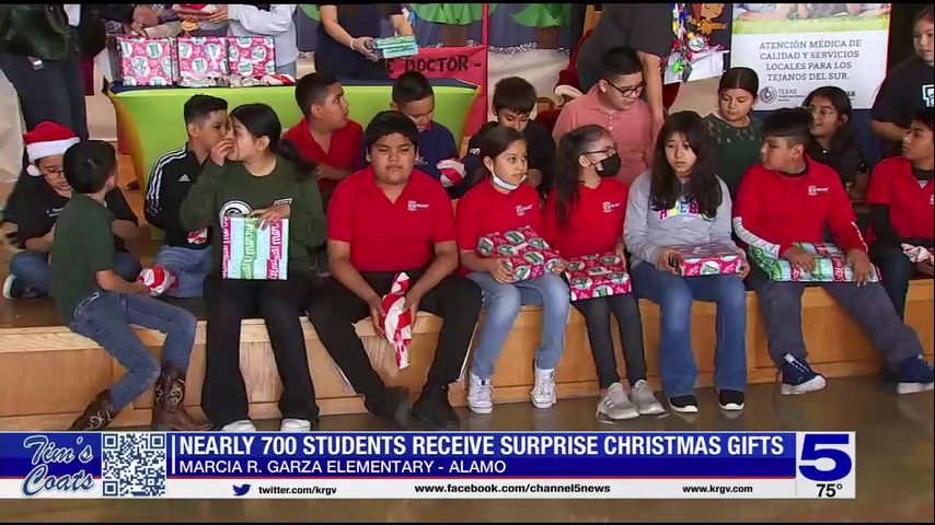 Nearly 700 elementary school students in Alamo surprised with Christmas gifts