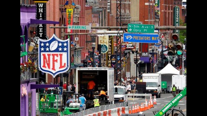 Tip your band, say honky tonk musicians, during NFL Draft