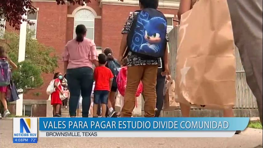 Comunidad dividida por nueva propuesta para ayudar matricular estudiantes en colegios privados