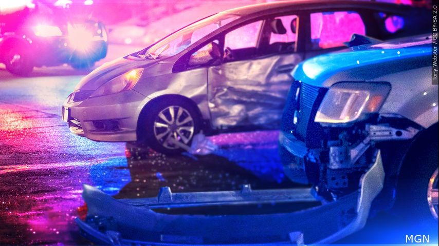 Dos personas hospitalizadas por triple accidente en la autopista de Mercedes