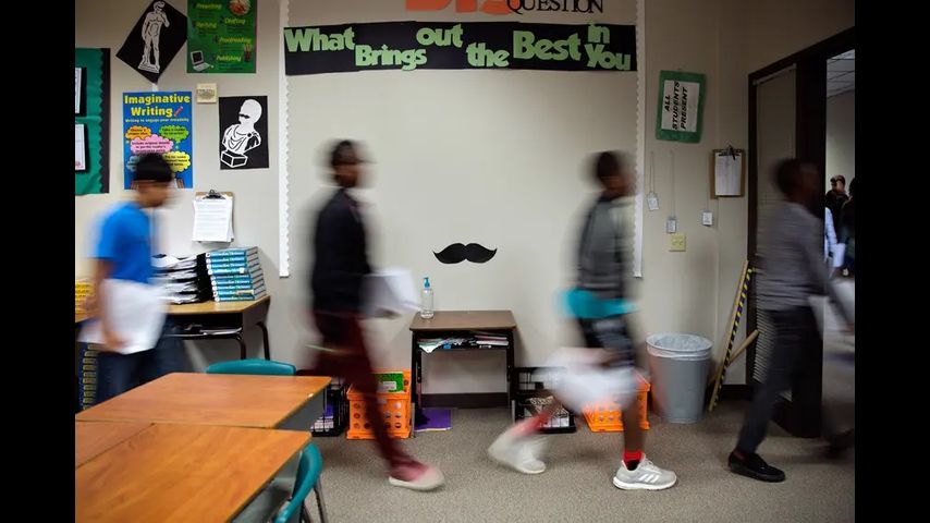 Latest effort to block school ratings cracks Texas districts’ once-united front