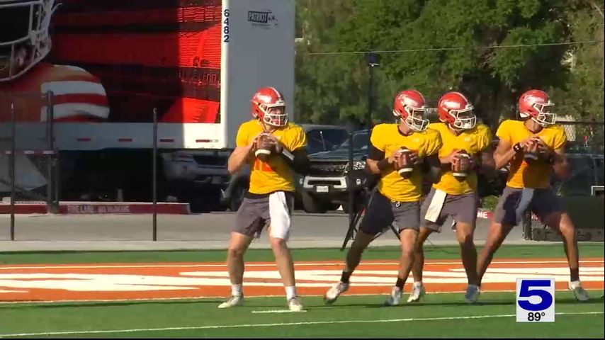 UTRGV football looks to extend winning streak to four this weekend against Texas Wesleyan