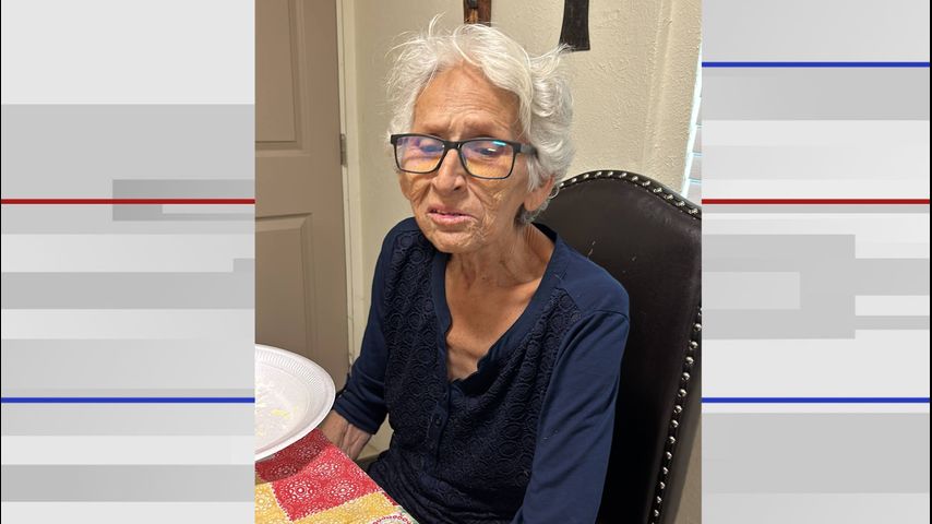 Elsa police seeking missing woman