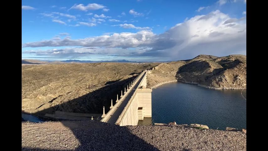 Texas sued New Mexico over Rio Grande water. Now the states are fighting the federal government.