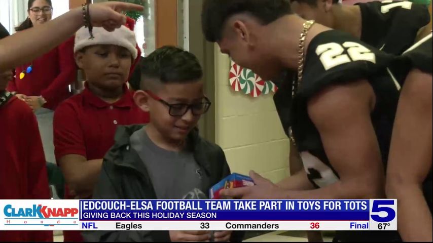 Edcouch-Elsa's Football Team gives back this Holiday Season