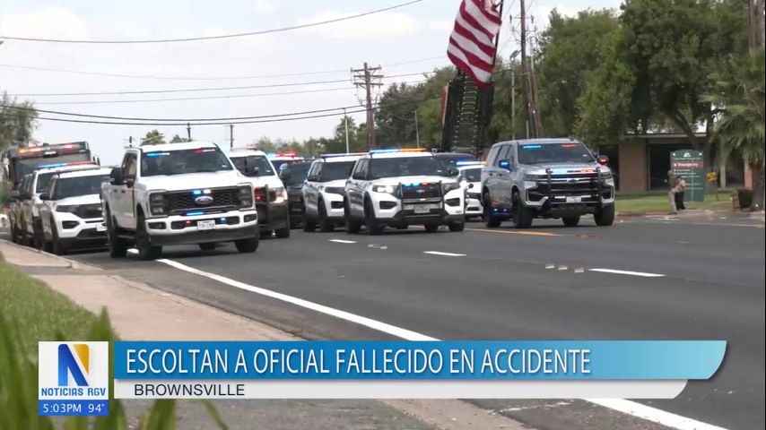 Policía de Brownsville escolta a alguacil adjunto fallecido en accidente fatal