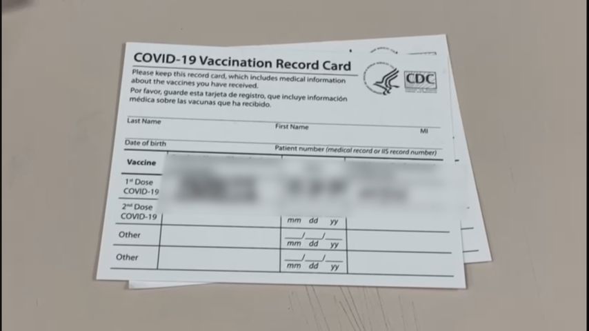 ‘Having this card is important’, even after vaccination, health authorities recommend keeping the COVID-19 card