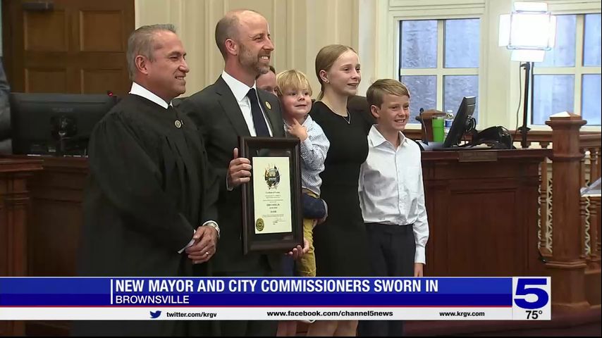 New Brownsville mayor, city commissioners sworn in