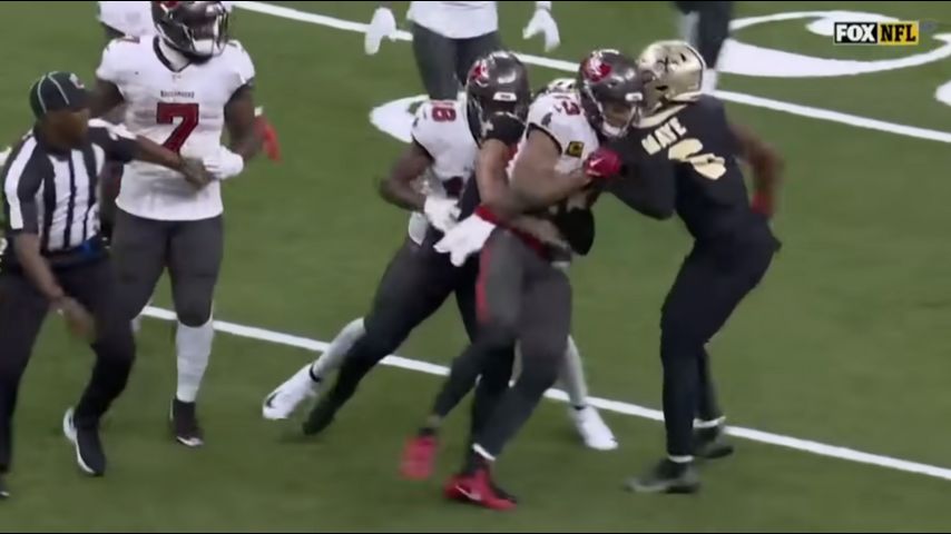 Bucs WR Mike Evans suspended one game for brawl with Marshon Lattimore