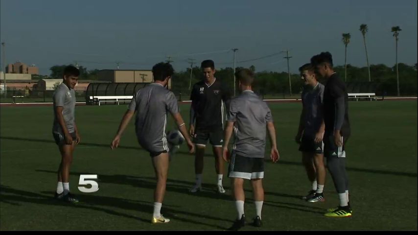 Vaqueros Looking To Make History