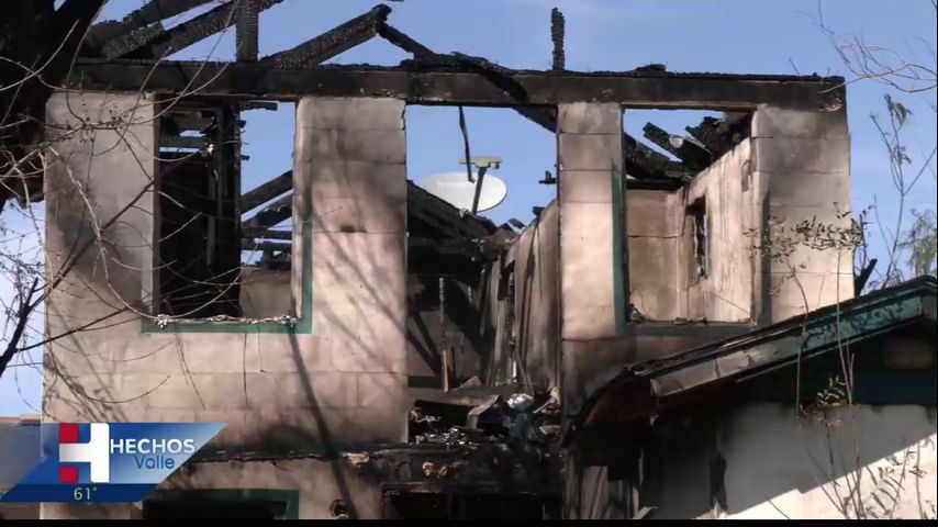 Incendio en casa hospitaliza a una persona en Alto Bonito
