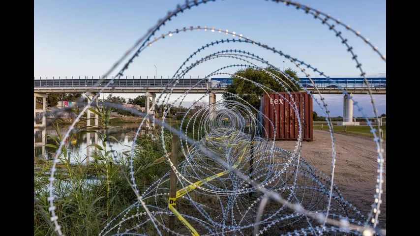 Feds can’t destroy razor wire Texas installed near Eagle Pass, appeals court rules