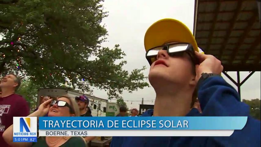 Residentes de Boerne lograron apreciar el eclipse total