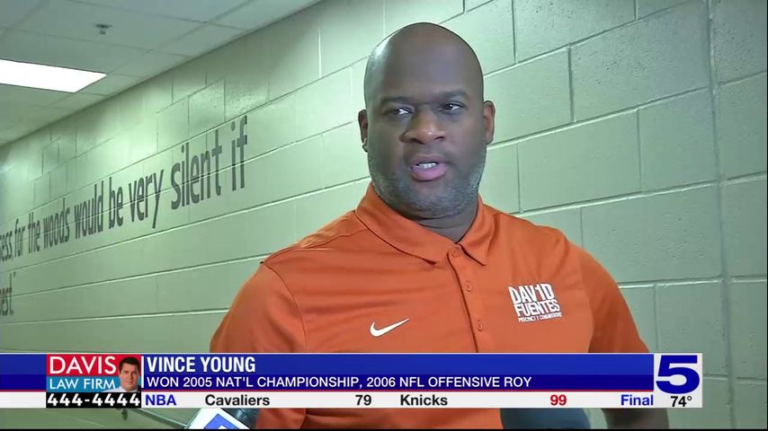 Vince Young visits RGV for Weslaco ISD's 'College Decision Day'