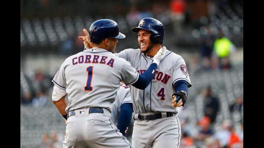 Astros rout Tigers 11-4, extend winning streak to 7