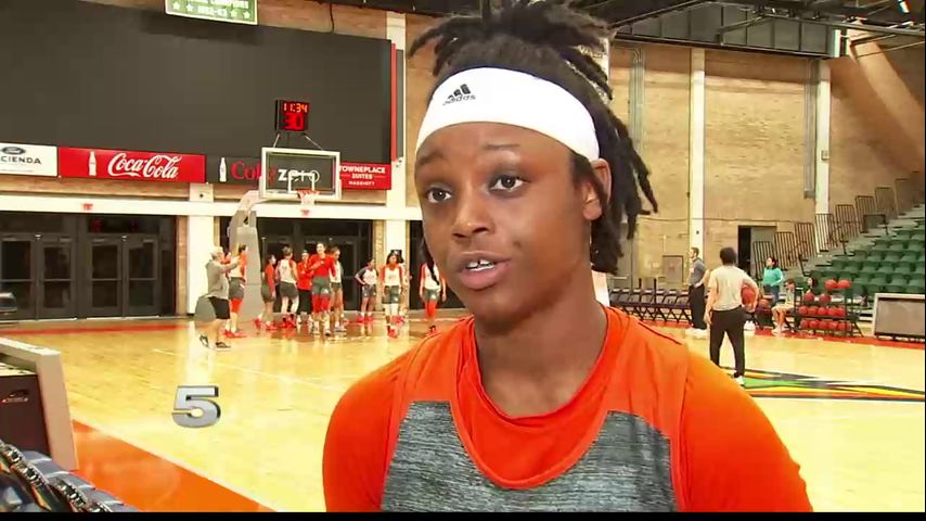 Agustus Shines In The Valley