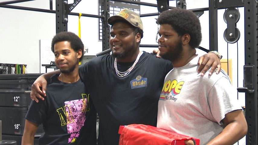 NFL player Malcolm Roach hosts 'Kicks 4 Kids,' gives Baton Rouge ...