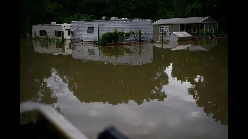 Weak infrastructure, distrust make communication during natural disasters hard on rural Texas