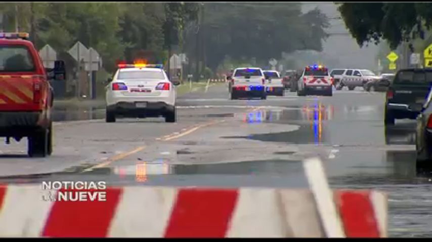 Torrenciales Lluvias paralizan el Comercio en La Feria Texas